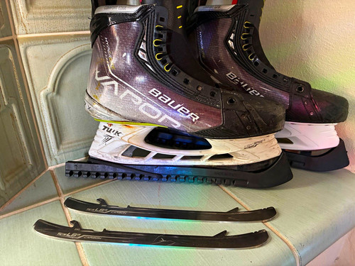 Bauer vapor hyperlite skates - vapor,